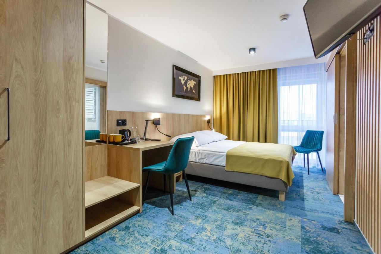 Hotel Gromada วอมซา ภายนอก รูปภาพ