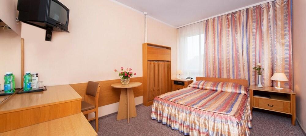 Hotel Gromada วอมซา ภายนอก รูปภาพ