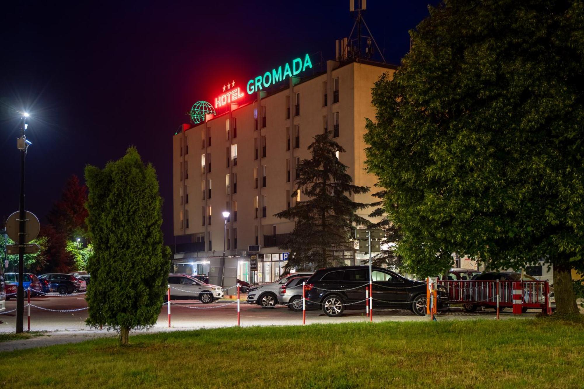 Hotel Gromada วอมซา ภายนอก รูปภาพ